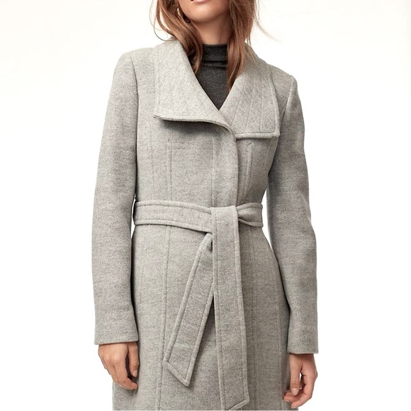 Aritzia Jackets & Blazers - Aritzia Babaton Conner Coat